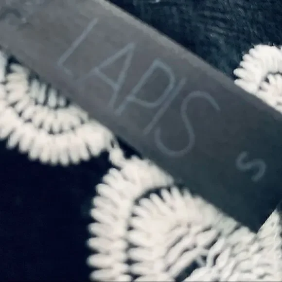 LAPIS Black & Cream Floral Lace Crochet Boho Blouse Size Small - Picture 13 of 14